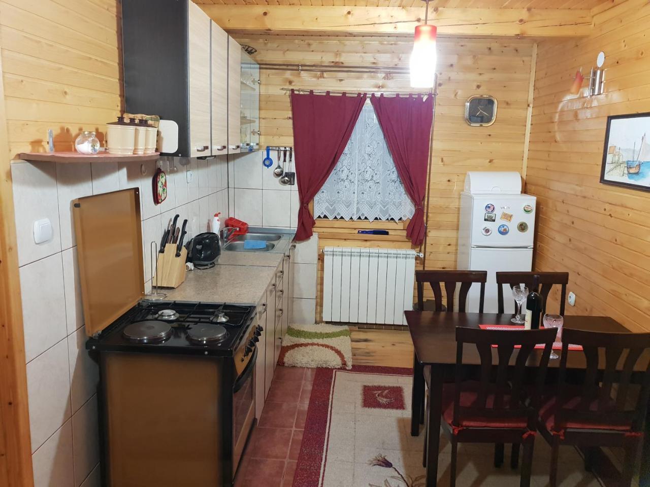 Guest House Anka Žabljak Exteriör bild